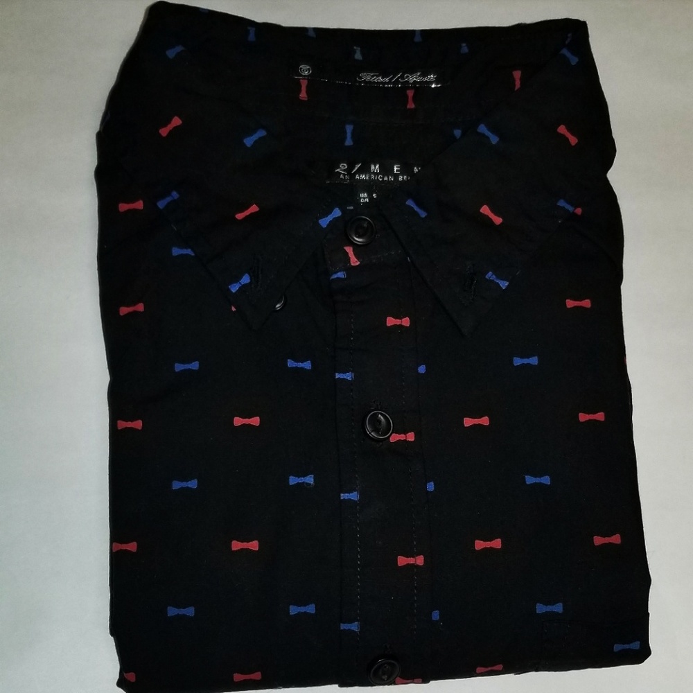 Bowtie Printed Long Sleeve Button Down